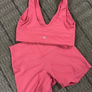 Lululemon bra and shorts set